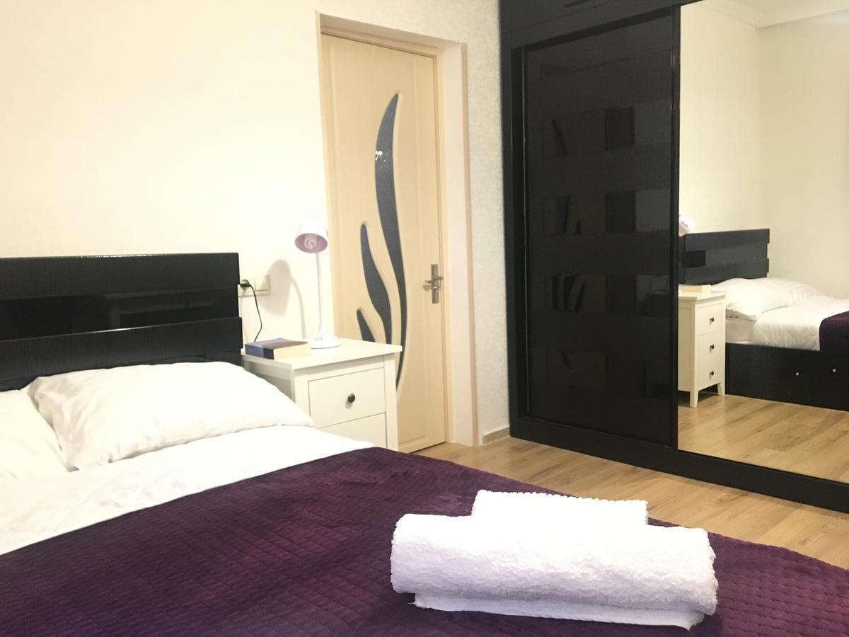 Newly Renovated House Apartamento Tbilisi Exterior foto
