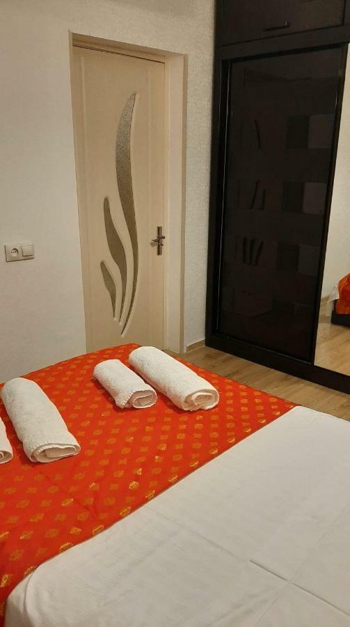 Newly Renovated House Apartamento Tbilisi Exterior foto